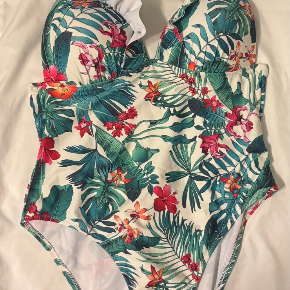 SHEIN Tropical Floral One Piece Swimsuit - Green and Red